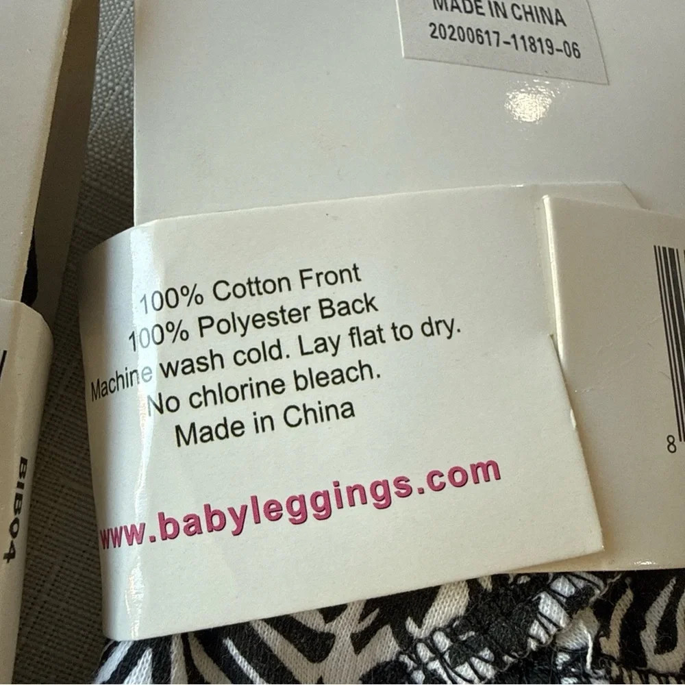Baby Leggings Bandana Bibs -Set of 3 neutral colors 100% Cotton Front NWT